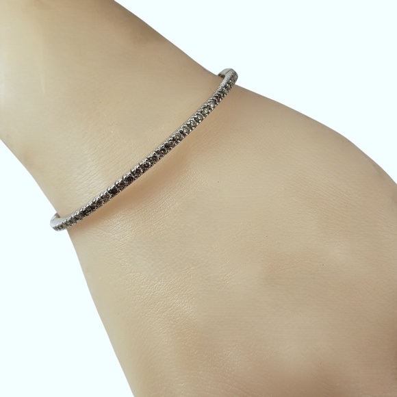 18 Karat White Gold Champagne Diamond Bangle Bracelet #20789 - Picture 8 of 8